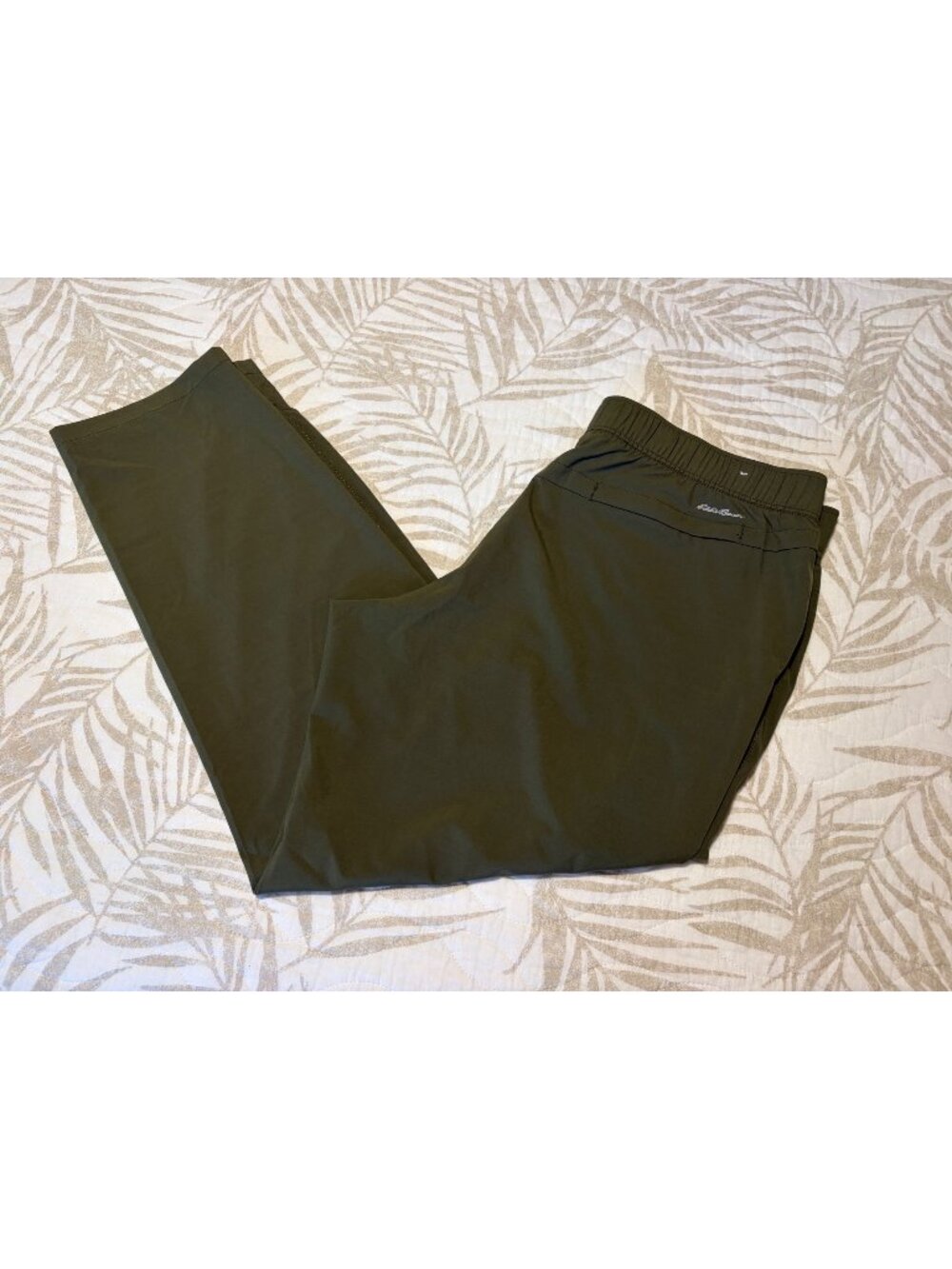 EDDIE BAUER ANKLE PANTS GREEN NWOT LARGE